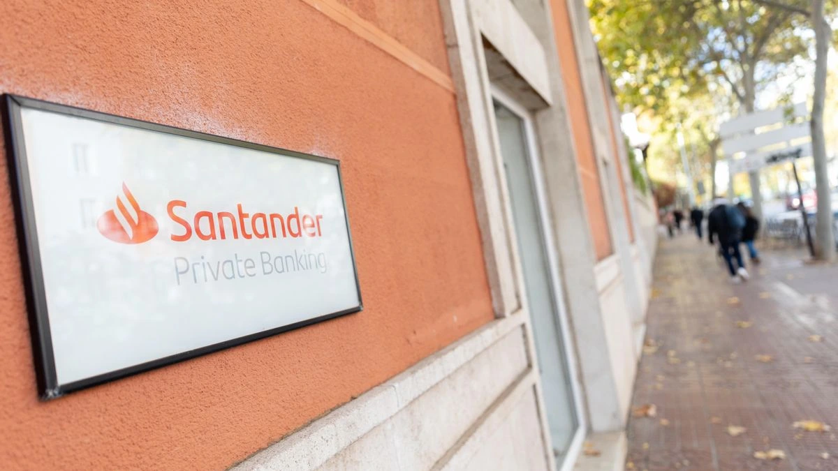 Los bancos personalizan el ahorro y abrazan los grandes patrimonios en plena inestabilidad política y 'boom' bursátil