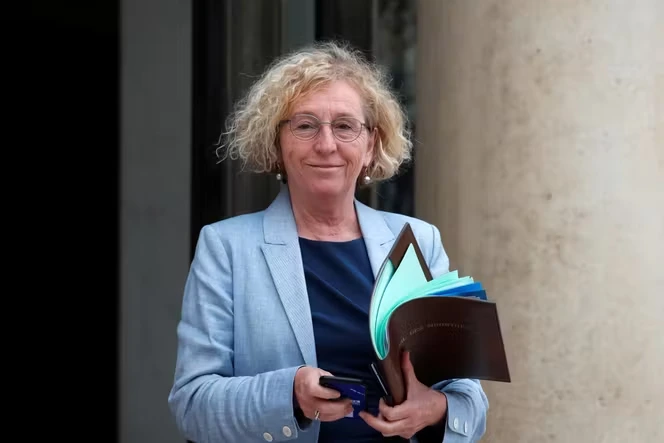 Compte personnel de formation : l’ancienne ministre du travail Muriel Pénicaud dénonce le tour de vis voulu par le gouvernement