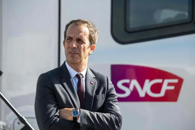 Jean Castex modifie la gouvernance de SNCF Voyageurs et se sépare de son patron, Christophe Fanichet