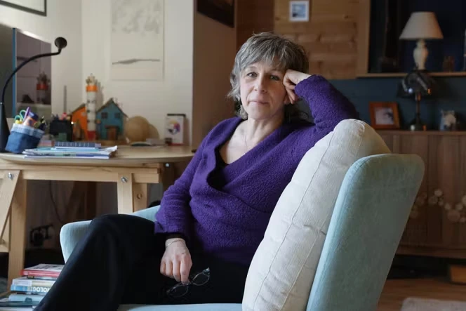 La romancière Agnès Ledig rend sa Légion d’honneur pour protester contre la loi d’urgence agricole