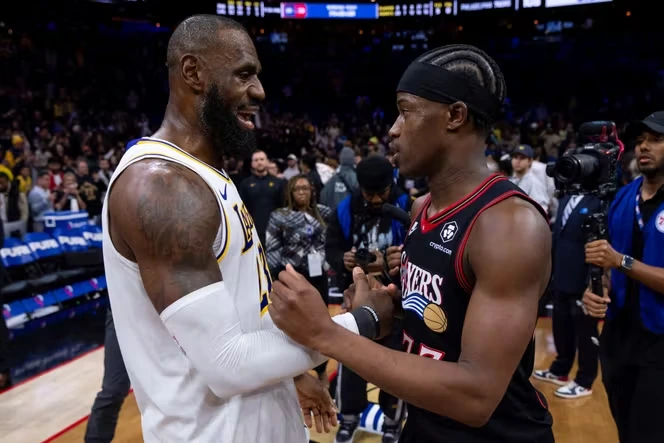 LeBron James aux Philadelphia Sixers, une « ultime décision » pour maîtriser sa sortie en NBA