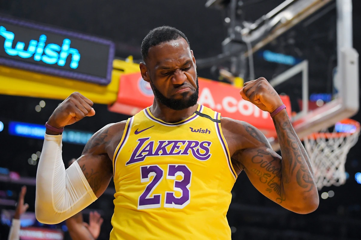 LeBron James sorprende al anunciar su fichaje por los Philadelphia 76ers