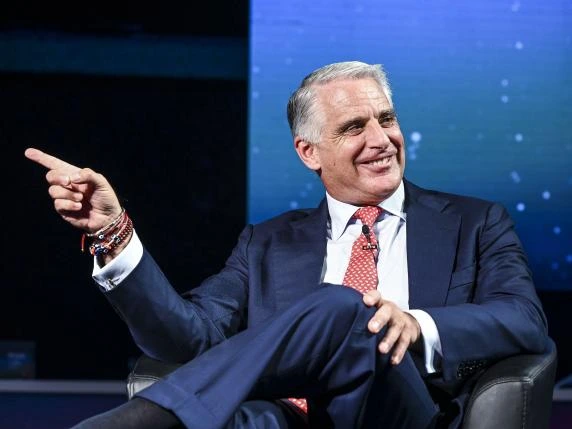 Unicredit, Orcel dopo Commerzbank guarda all’italiana Fineco: è un ritorno al futuro (fino al 2019 era nel gruppo)