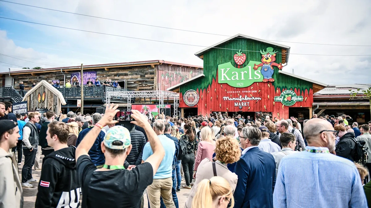 Neuer Freizeitpark: Riesiger Ansturm auf erstes Karls Erlebnis-Dorf im Westen