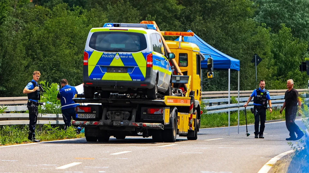 Unfall in Hanau: Streifenwagen der Polizei erfasst Fußgänger – tot