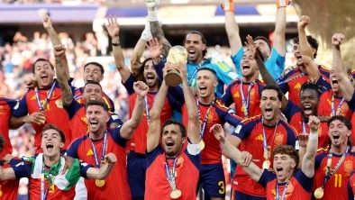 Mondiali 2026, Spagna campione, il gol di Ferran Torres stende l'Argentina ai supplementari. Trump consegna la Coppa, Messi in lacrime