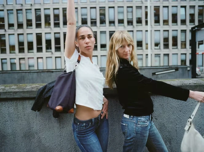 Smerz, deux Norvégiennes devenues ambassadrices de la scène pop de Copenhague