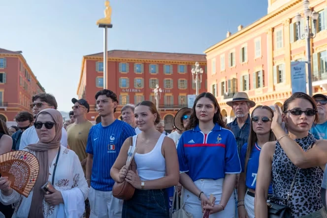 « Vive la République, vive la France, vive Nice » : l’hommage aux « enfants de la promenade »