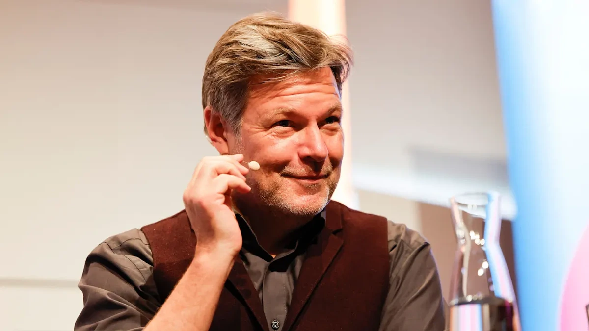 Neuer Job für Robert Habeck! Firma lobt seine „Erfolgsbilanz“