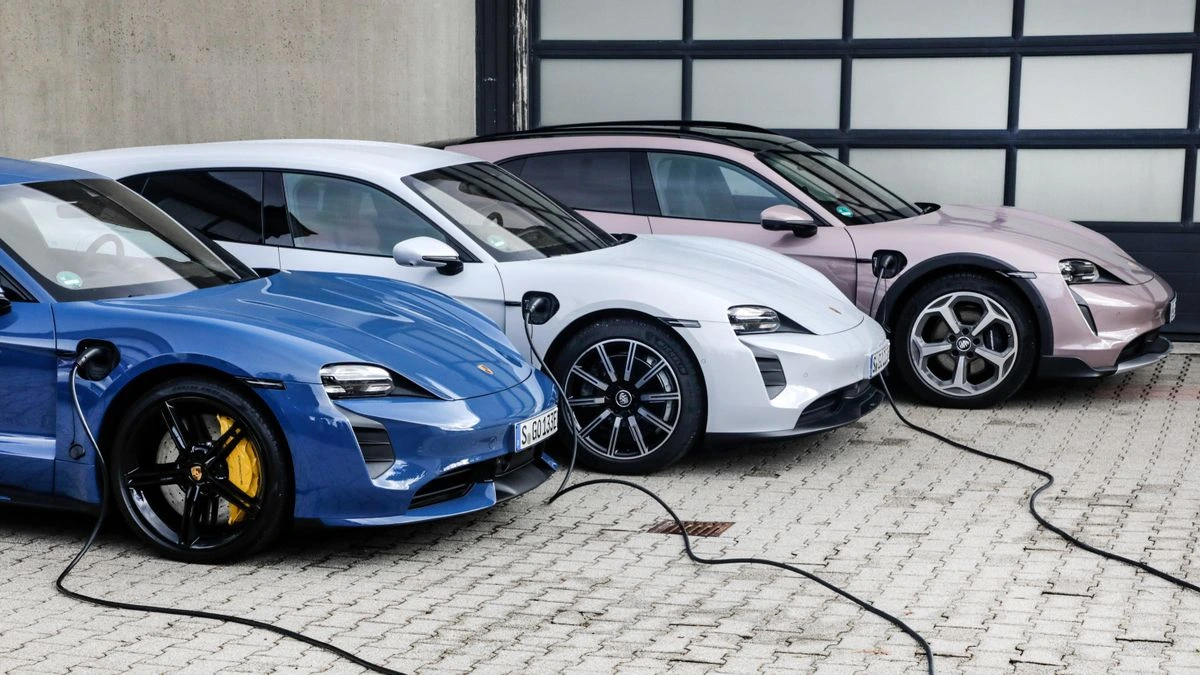 Porsche pacta un recorte extra de 5.000 empleos y de sueldo