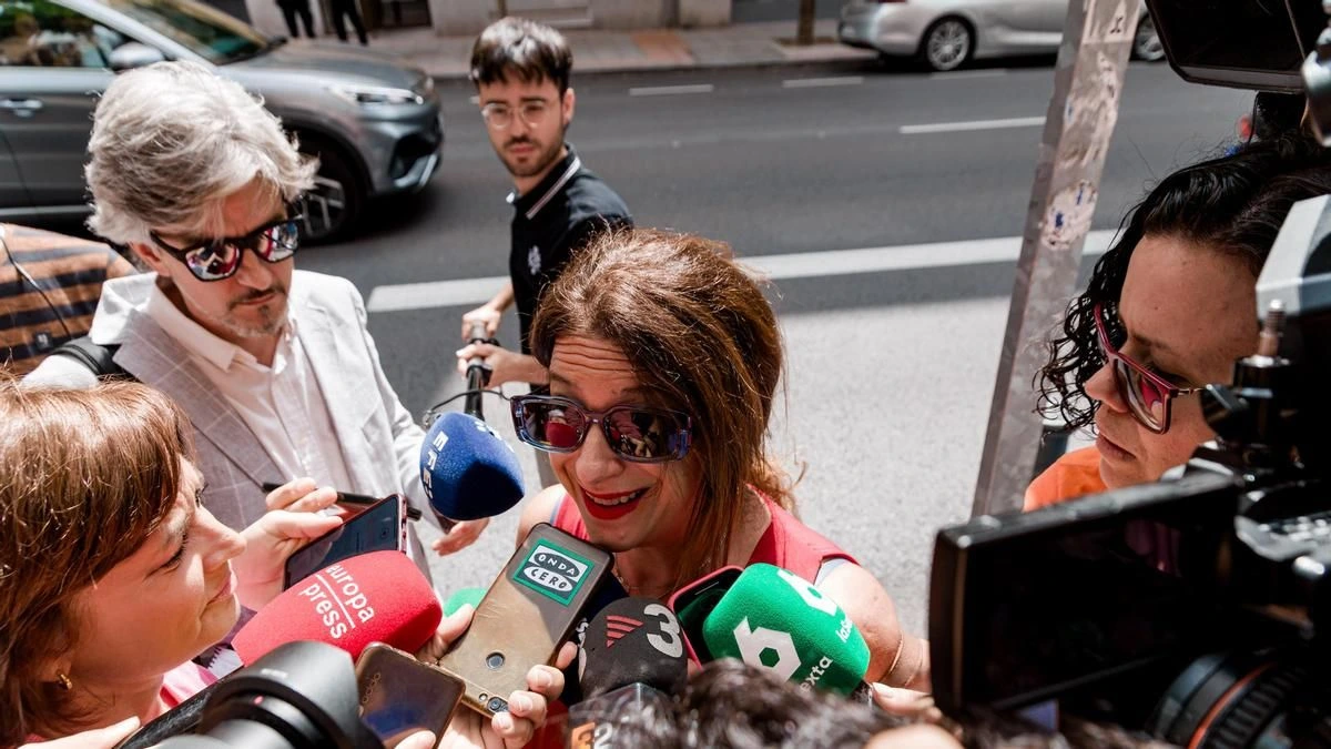Un testigo declara que dudó si Leire Díez era “una fantasma” o tenía los contactos en el PSOE que aseguraba Koldo García