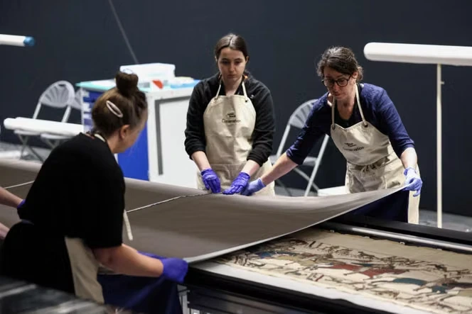 Tapisserie de Bayeux : Emmanuel Macron sera à Londres mercredi pour inaugurer l’exposition au British Museum