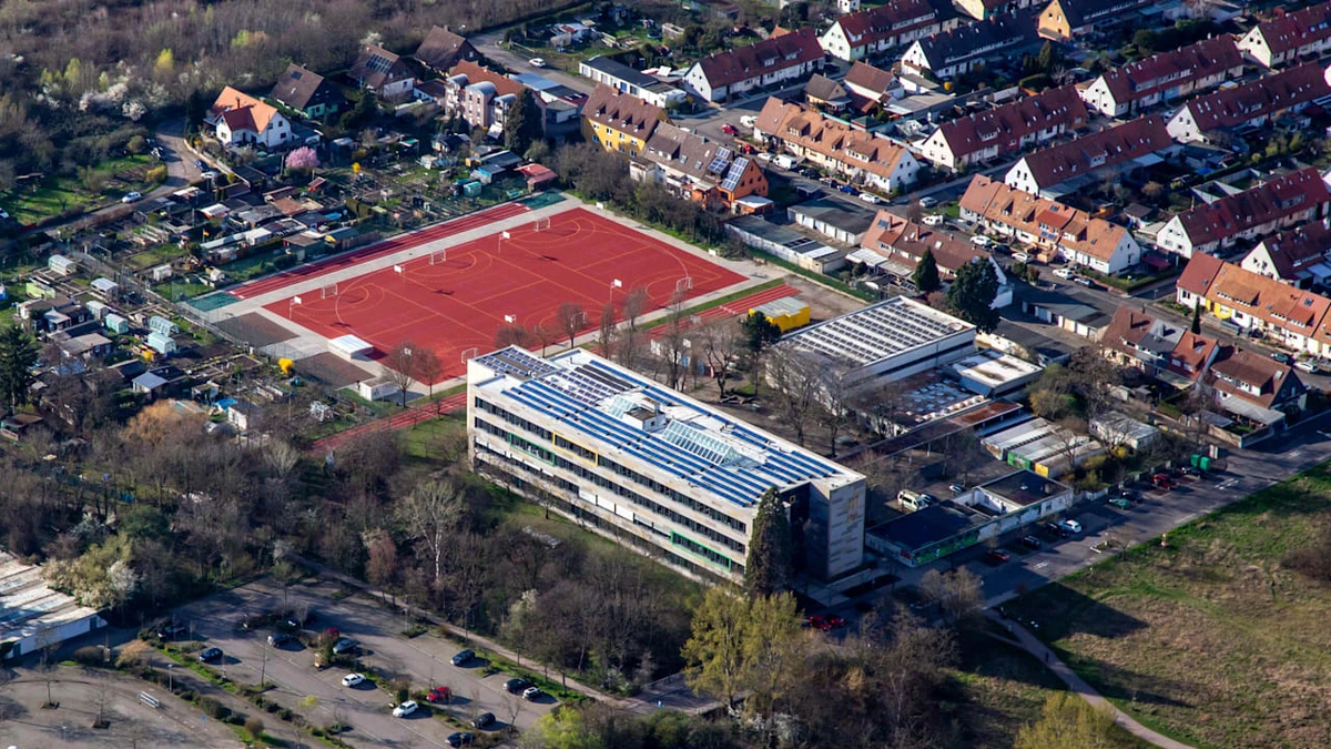 Nach Abitur: Schüler verklagt Staat, weil zu viel Unterricht ausfiel