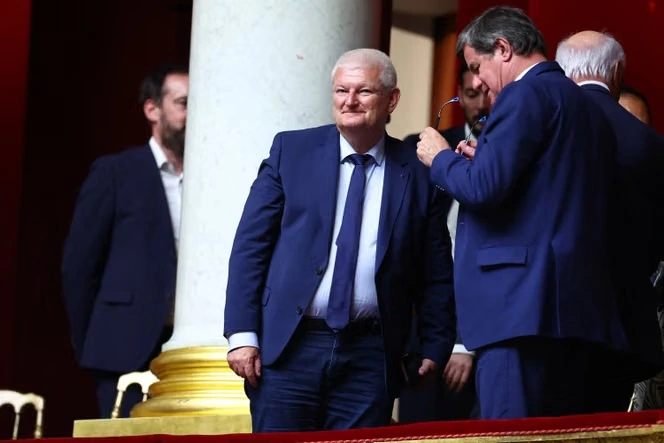 L’aide à mourir officiellement autorisée en France après la promulgation de la loi par Emmanuel Macron