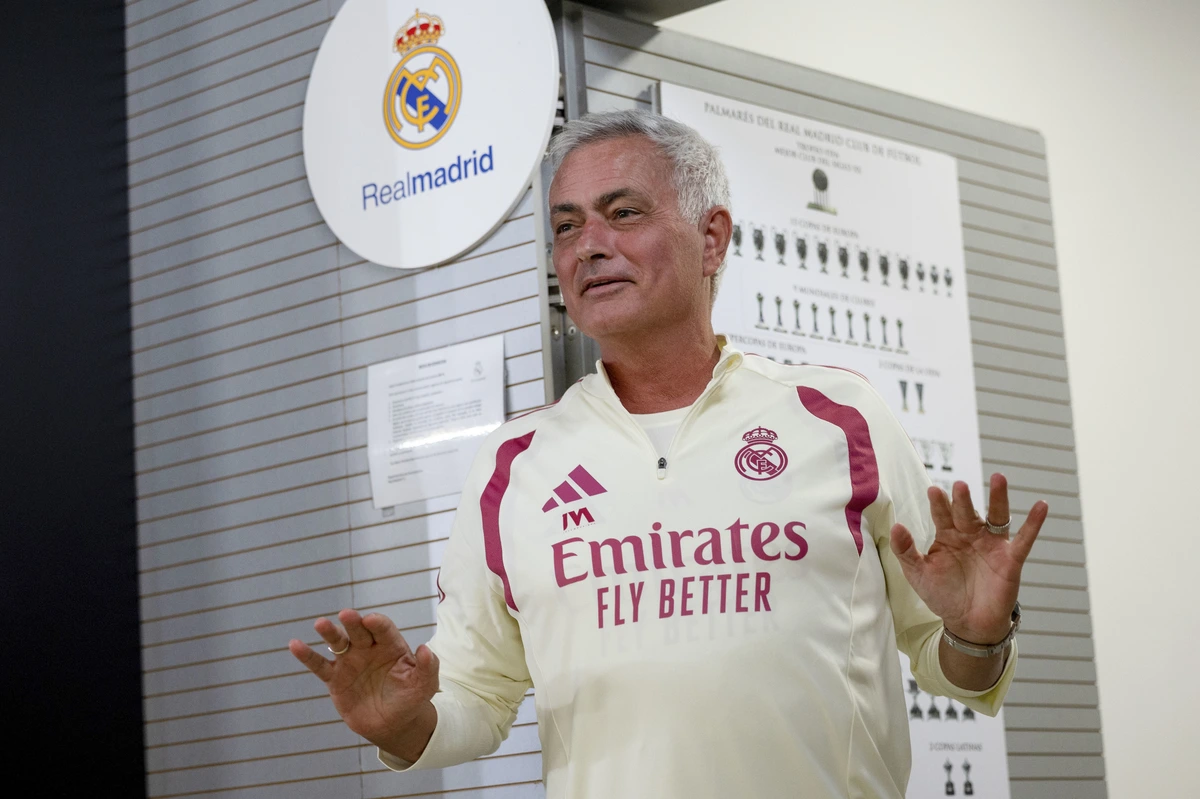 Mourinho: "Antes de los partidos confío en los árbitros, no pienso que haya uno que sea amigo de Negreira"