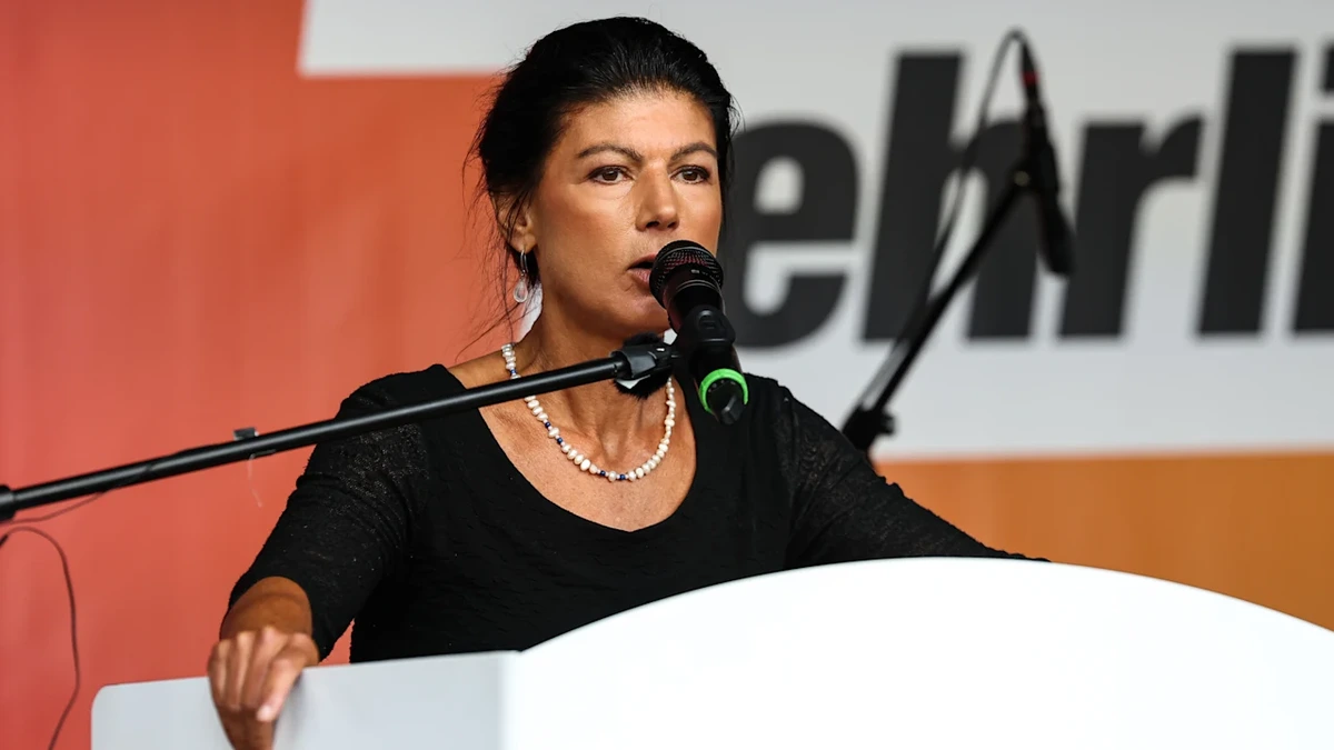 Sahra Wagenknecht versus Ulrich Siegmund: Duell von AfD und BSW auf Dessauer Marktplatz