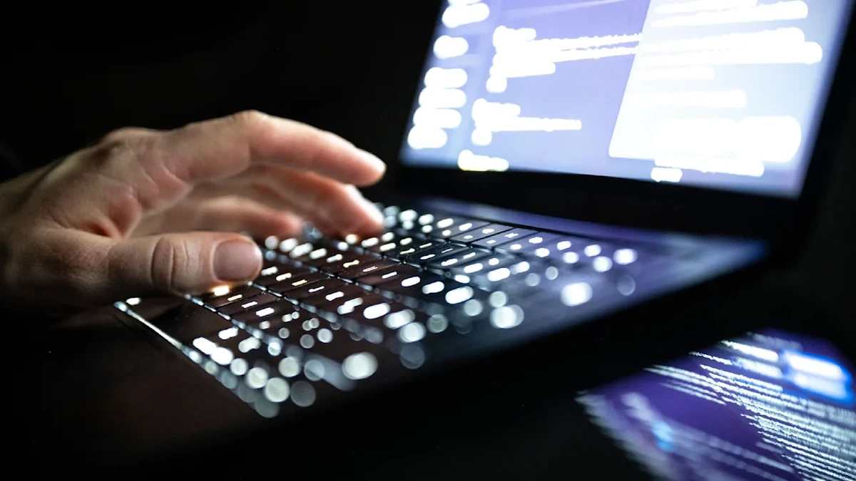Mithilfe von KI: Hacker aus Russland knacken deutsche Firma