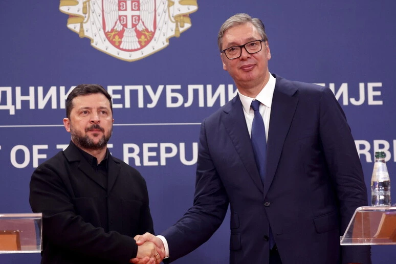 Zelensky a Belgrado, l'Ucraina non ha più centrali elettriche intatte