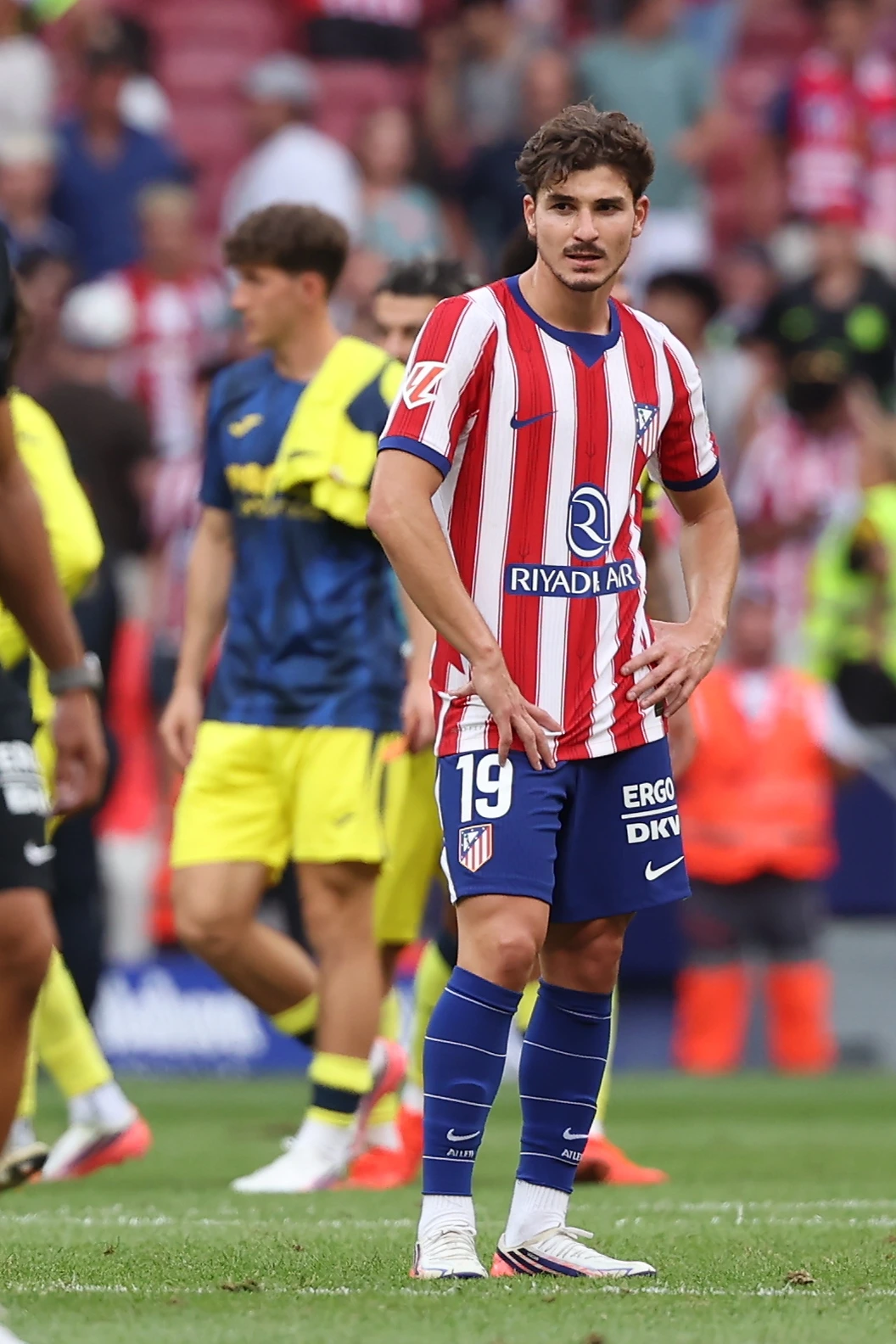 Julián Álvarez, atrapado en su propia fuga: una salida a regañadientes que no se concreta o gestos de perdón en tres partidos lejos del Metropolitano