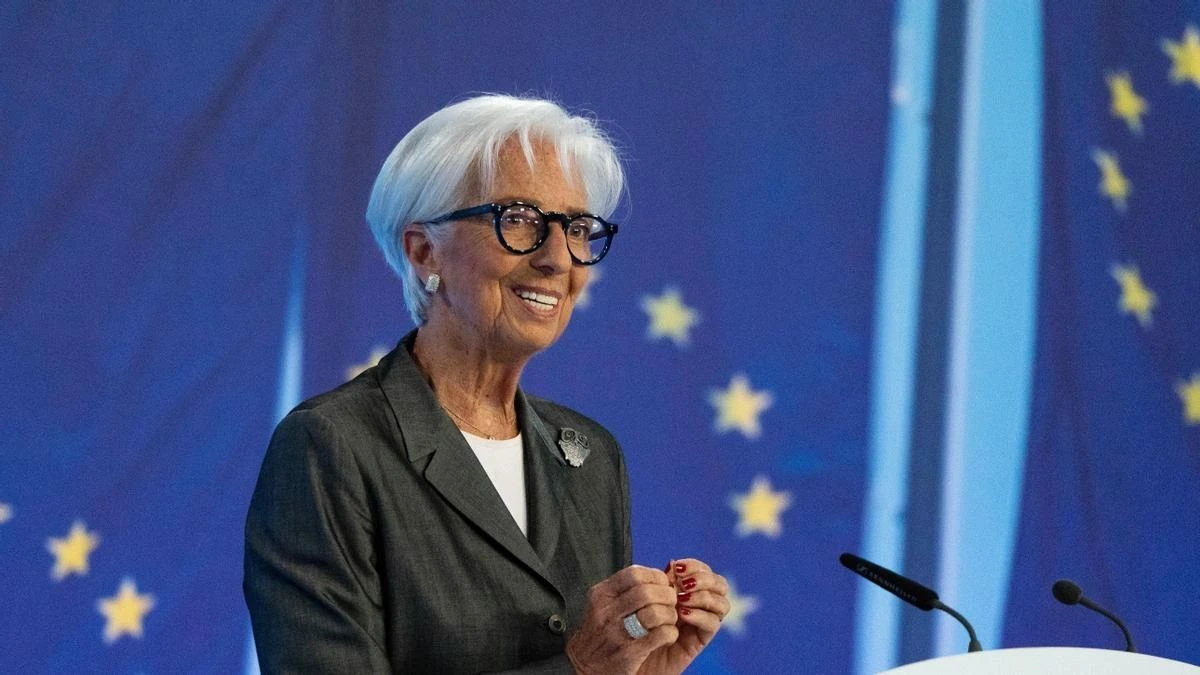 Lagarde apuesta por el crecimiento de las empresas europeas para no perder la carrera de la IA