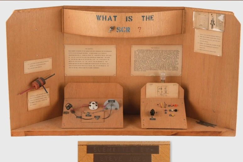 All'asta il progetto delle medie di Steve Jobs, stima da oltre 20 mila dollari