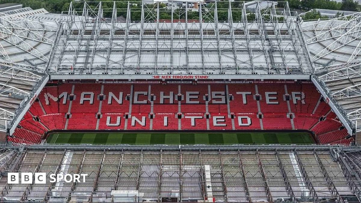 Man Utd borrow another £90m as debt tops £1.1bn