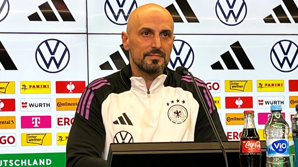 DFB: U21-Coach traf sich sechs Stunden lang mit Bundestrainer Klopp!