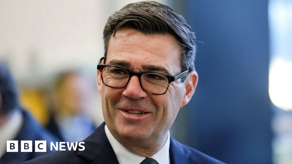 No 10 appears to backtrack on PM's freedom of movement referendum suggestion