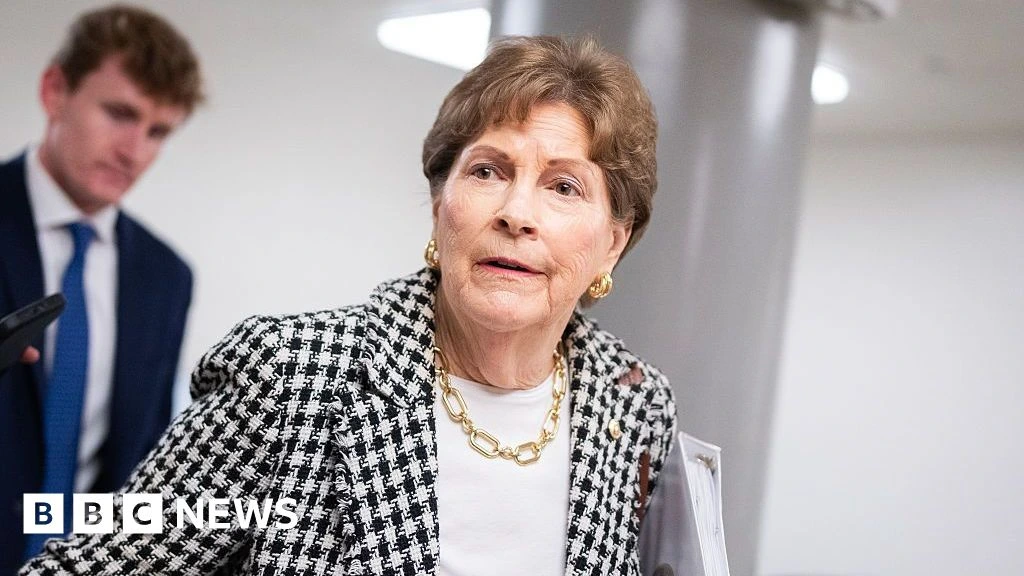 US senators call for investigation into Ukraine's Starlink restrictions