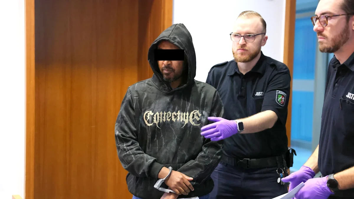 Leichenteile an A45 abgelegt: Mann soll Ehefrau vor den Augen des Babys getötet haben