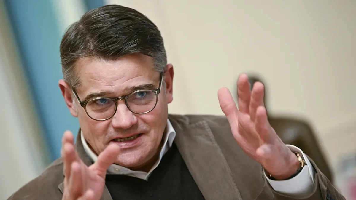 Wegen Berlin und Sachsen-Anhalt: Rhein will Extremismusklausel für Länderfinanzausgleich