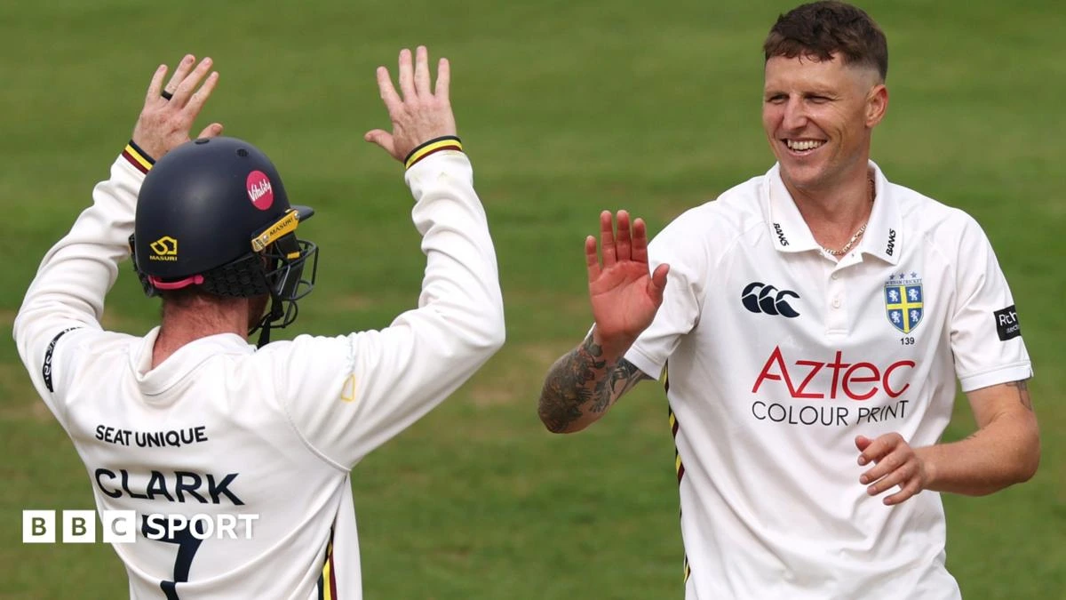 Key suggests Carse can return as England reveal contract list