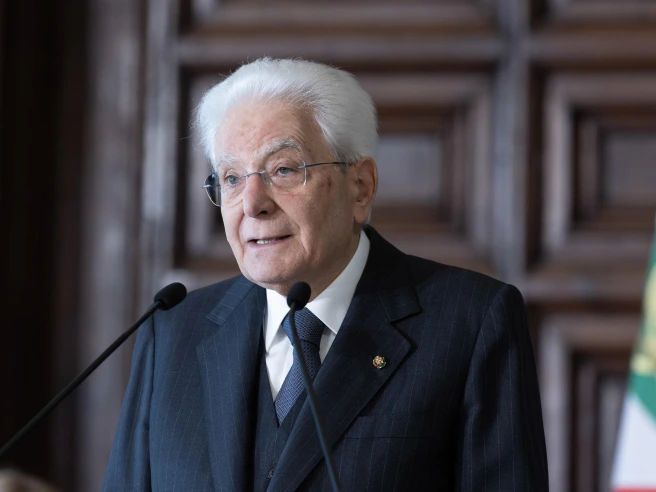 Mattarella: «L’inflazione e la dinamica dei salari aggrediscono il tenore di vita dei cittadini»
