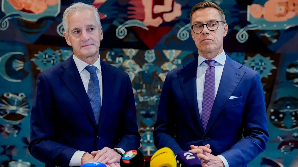 Finnlands Präsident und Norwegens Regierungschef sprechen mit Putin