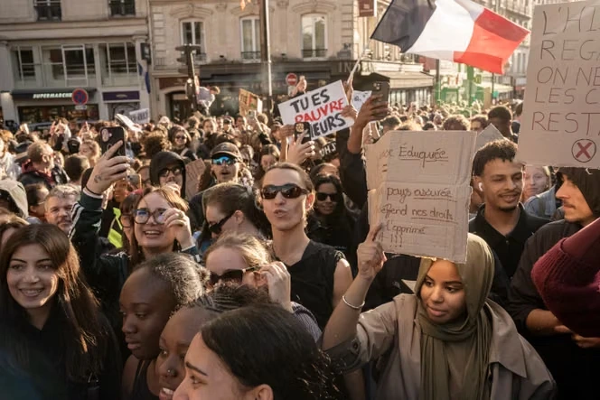 Mobilisation du 17 octobre : pour des jeunes manifestants, « l’Etat est violent et la casse est la réponse populaire à cette violence »