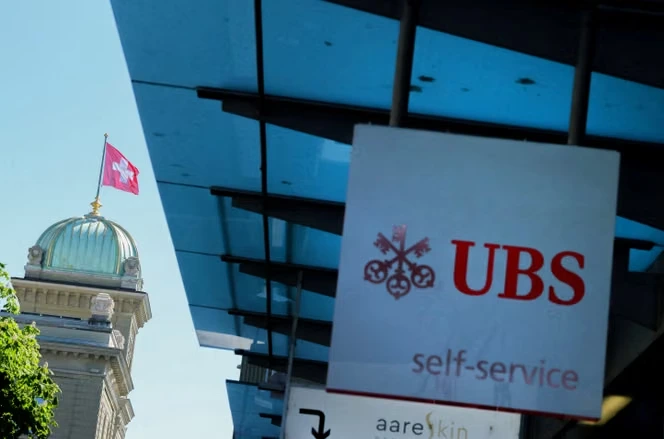 En Suisse, le chantage à la délocalisation du géant bancaire UBS