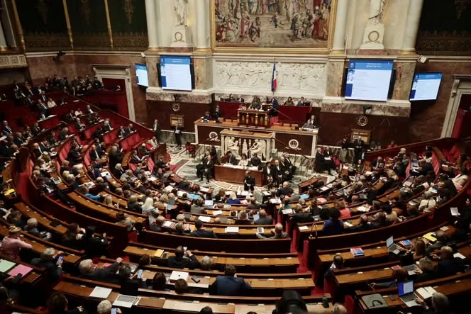 Le budget de la Sécurité sociale pour 2027 rejeté à la quasi-unanimité par l’Assemblée nationale en première lecture ; le texte transmis au Sénat
