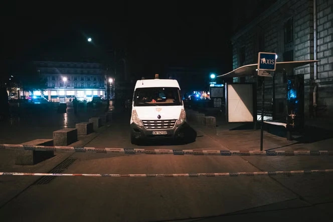 Paris : la justice suspend le couvre-feu pour les mineurs non accompagnés