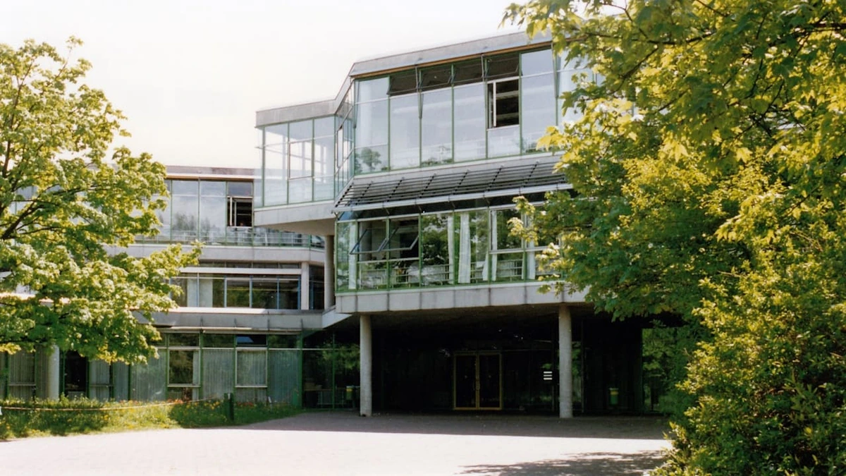 Ministerium sagt Mathe-Test für 37.000 Schüler ab: Untersuchung nach Klausur-Leak läuft