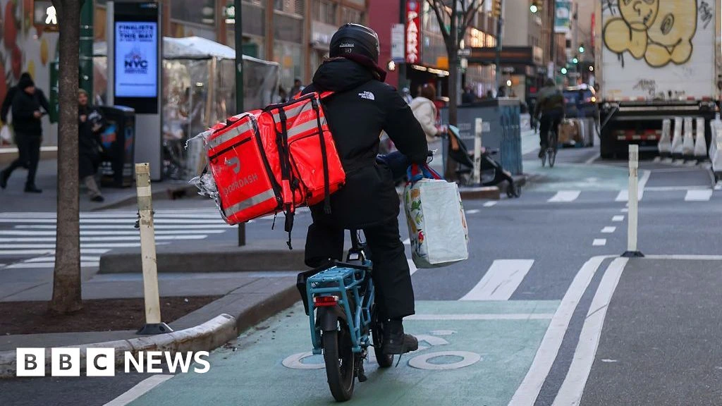 Doordash to buy Instacart in $17bn deal it says will expand customer options