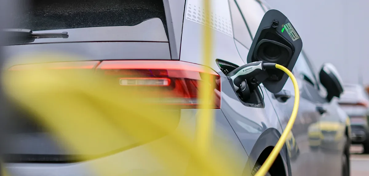 VW ruft weltweit mehr als 70.000 E-Autos zurück – diese Fahrzeuge sind betroffen